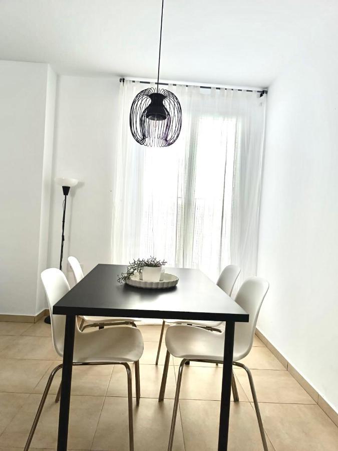 Sherry Suites IV Apartamentos Parking Gratuito Jerez de la Frontera Bagian luar foto