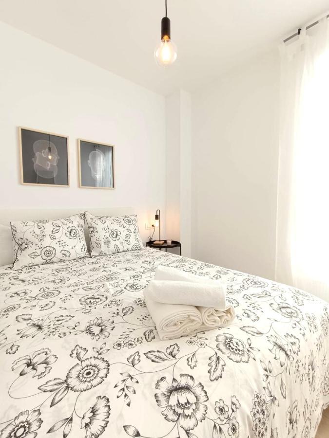 Sherry Suites IV Apartamentos Parking Gratuito Jerez de la Frontera Bagian luar foto